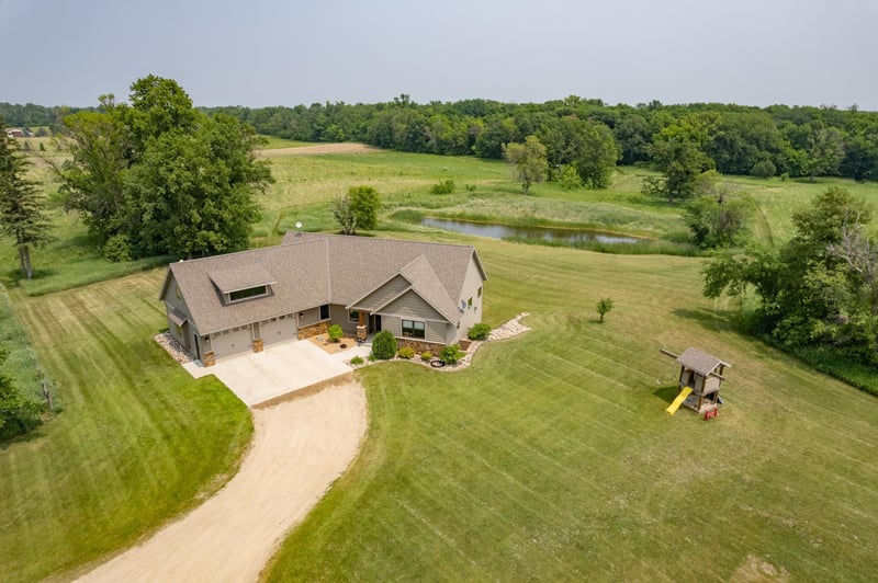 6279 Johnson Rd NE, Nelson, MN 56355