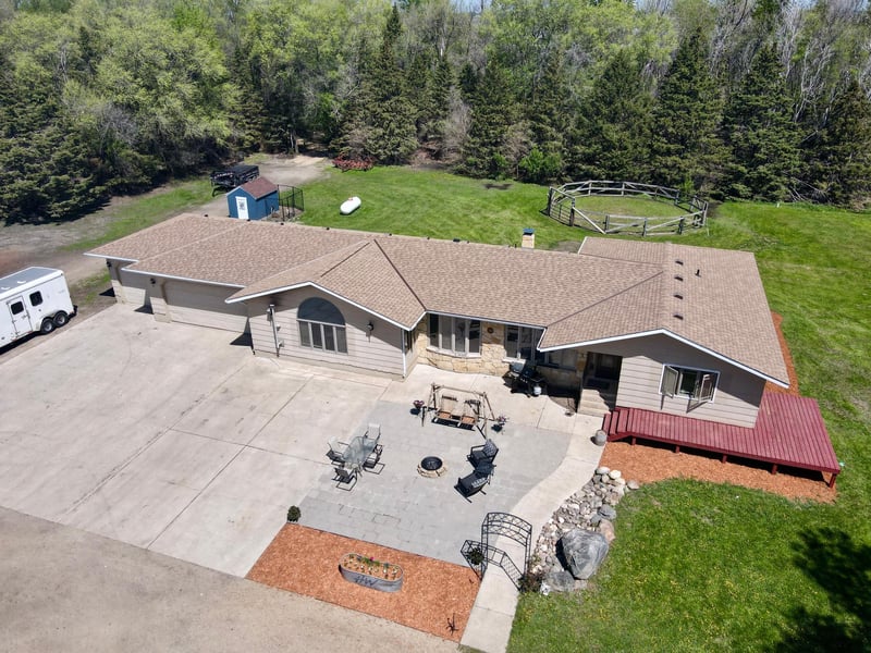 1580 165th Ave SW, Blomkest, MN 56216