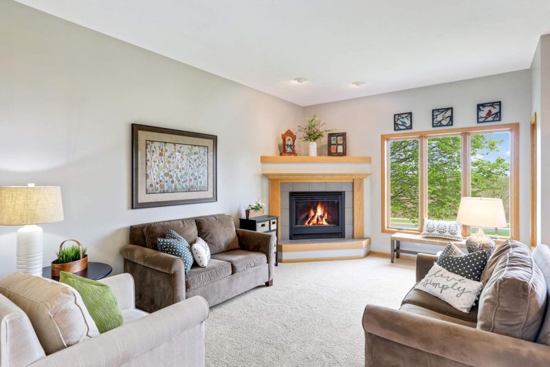 4396 Fox Hunt Ct NE, Prior Lake, MN 55372