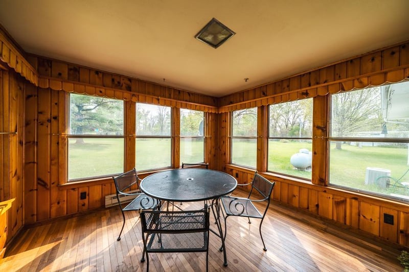 12474 Fisher St SE, Mentor, MN 56736