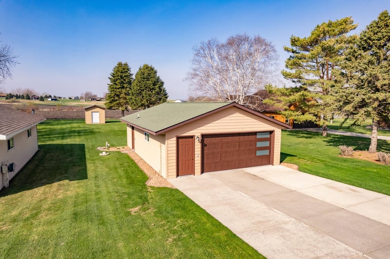 28820 South Shore Dr, Starbuck, MN 56381