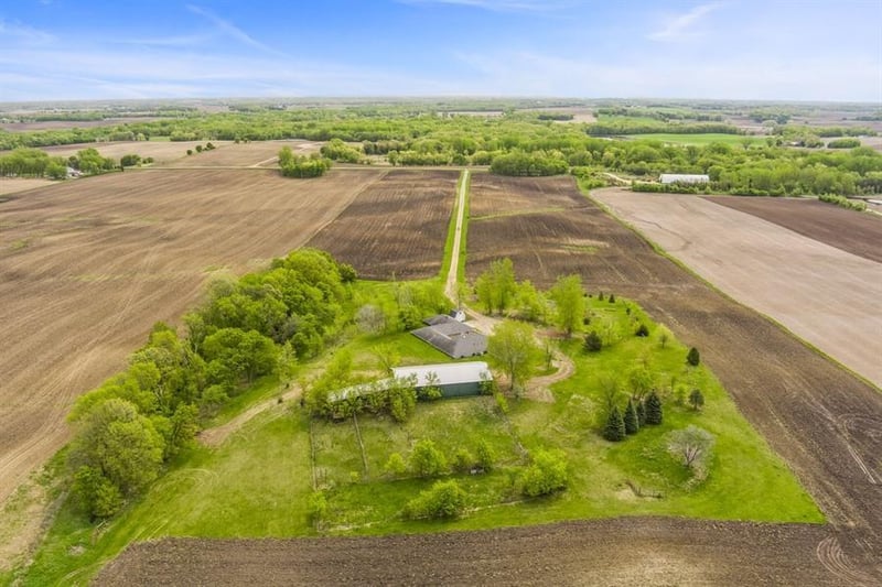 1607 Keats Ave SW, Howard Lake, MN 55349