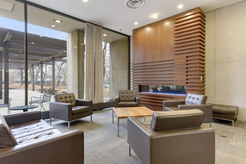 15 S 1st St #A1105, Minneapolis, MN 55401