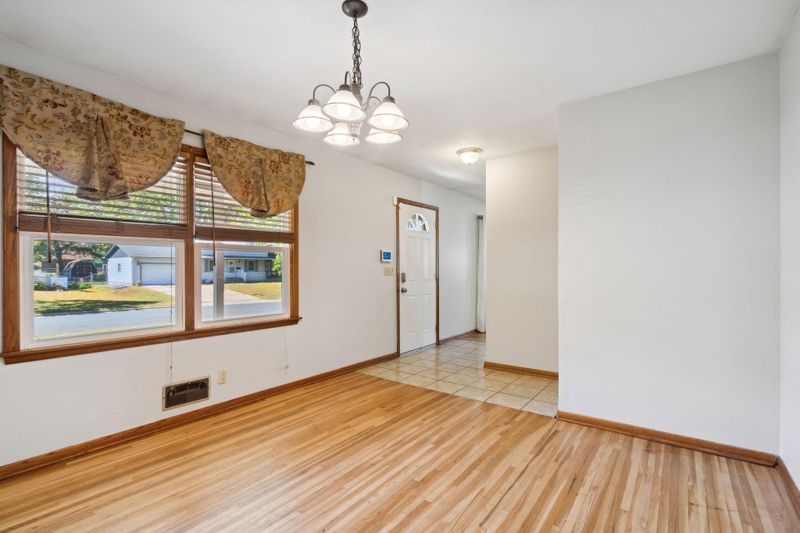 7632 Major Ave N, Brooklyn Park, MN 55443