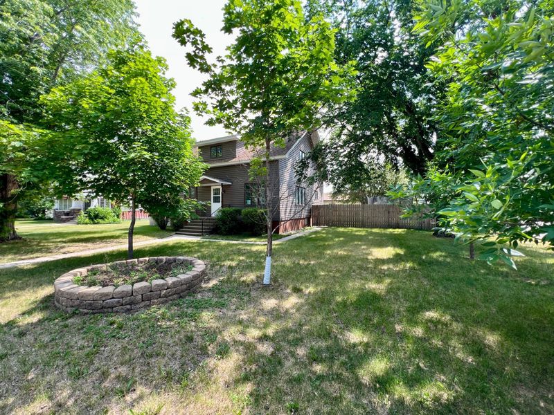 140 Prairie Ave S, Brooten, MN 56316