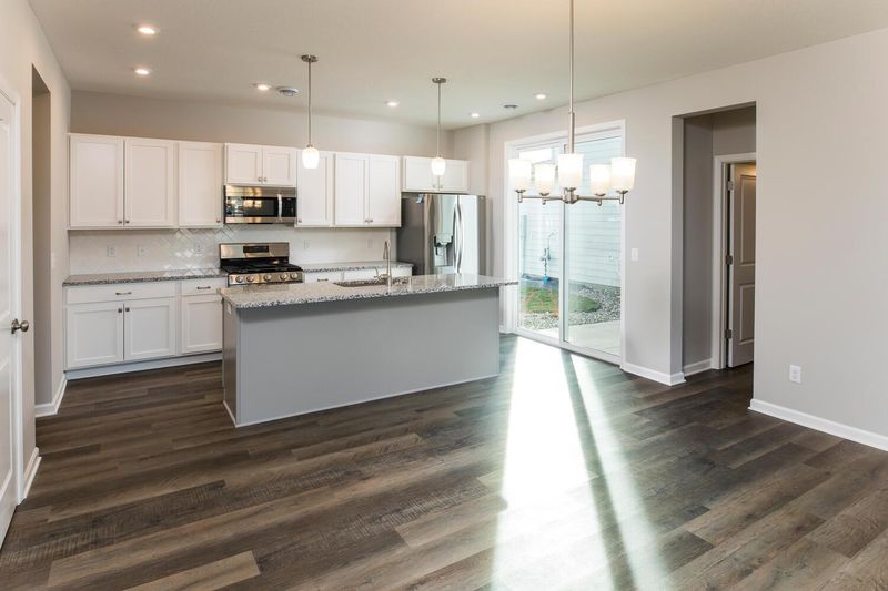 1531 100th Ave NW, Coon Rapids, MN 55433