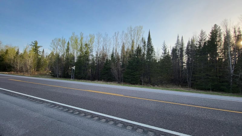 7043 Crane Lake Rd, Crane Lake, MN 55725