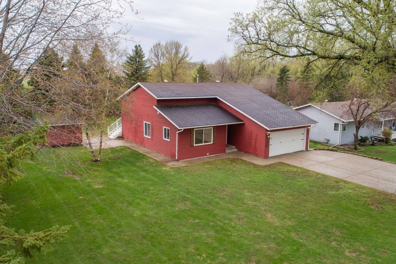 732 E Gustavus Ave, Fergus Falls, MN 56537