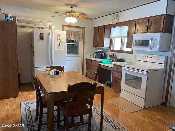 702 3rd St, Barrett, MN 56311