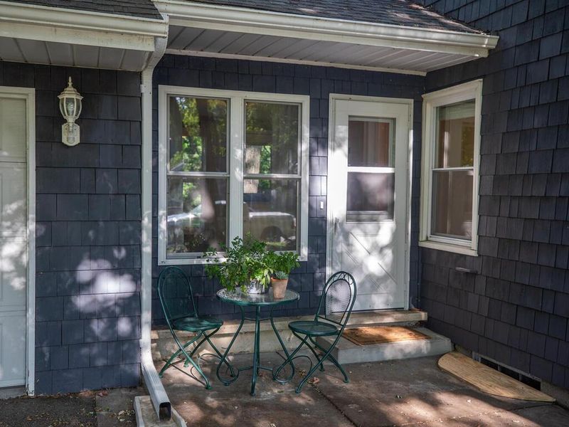 3060 Boone Ave S, Saint Louis Park, MN 55426