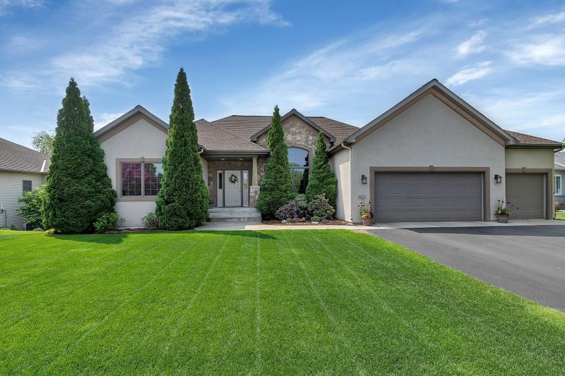 1612 Boulder Dr, Sartell, MN 56377