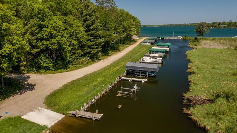 7990 Treefrog Dr NW, Walker, MN 56484