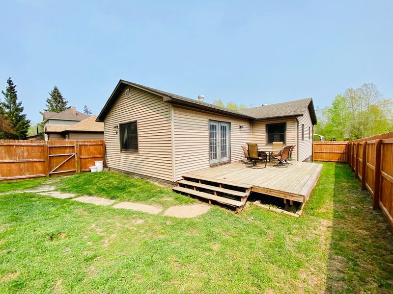 10 Haynes St N, Taconite, MN 55786