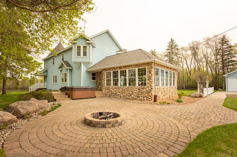 7202 39th Ave NE, Nelson, MN 56355