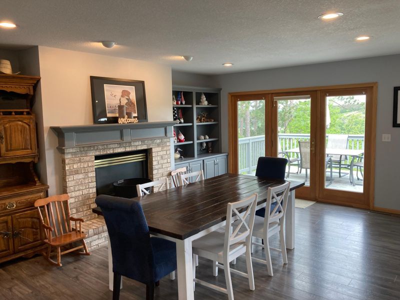 826 Hi Park Ave, Red Wing, MN 55066