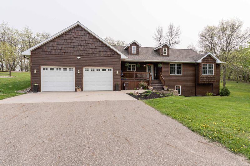 46087 445th St, Perham, MN 56573