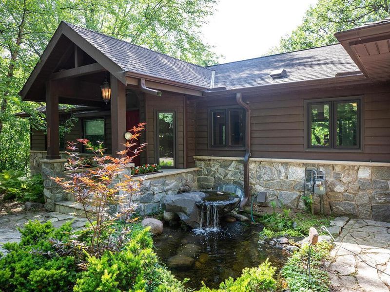 3720 Arbor Ln, Minnetonka, MN 55305