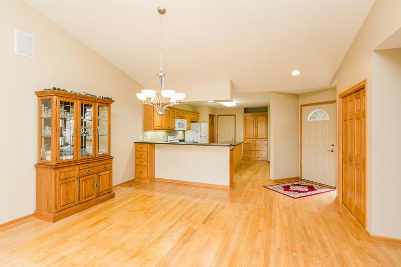 3084 Monroe Dr NW, Rochester, MN 55901