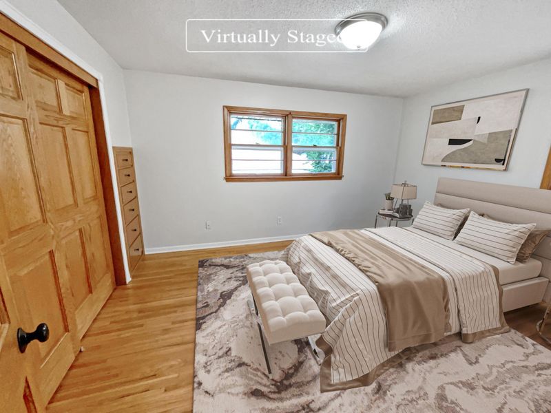 895 73rd Ave NE, Fridley, MN 55432