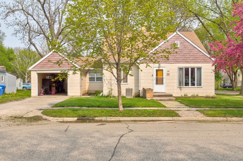 199 3rd St S, Wood Lake, MN 56297