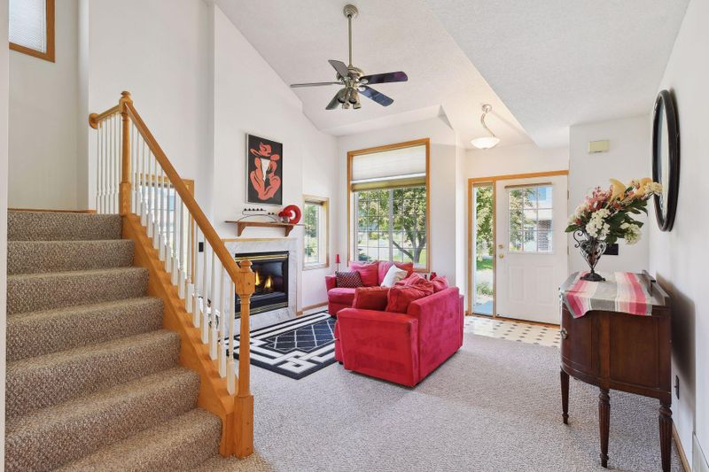2048 Willow Cir, Lino Lakes, MN 55038