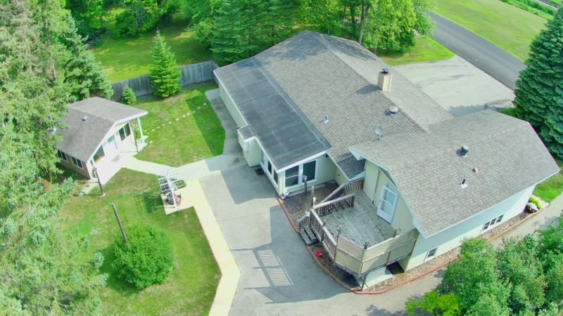 931 N Minnesota St, Warren, MN 56762