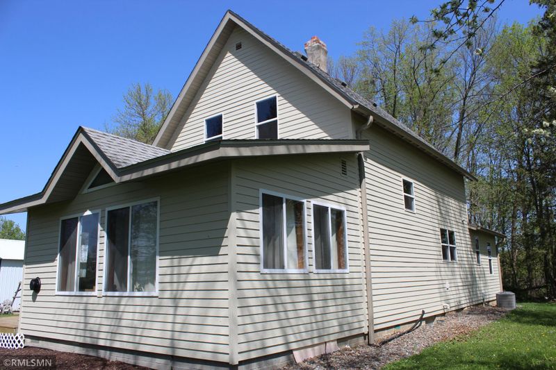 2306 103rd Ave, Braham, MN 55006