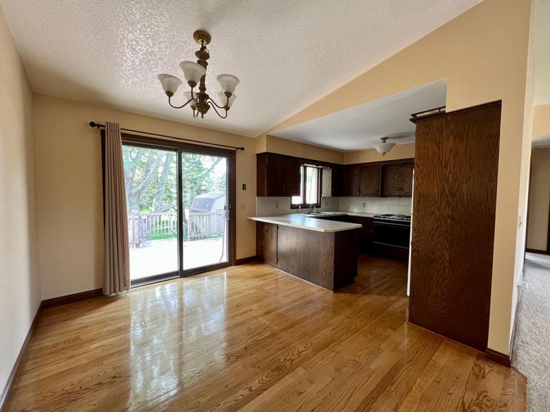 414 2nd St SW, Eyota, MN 55934
