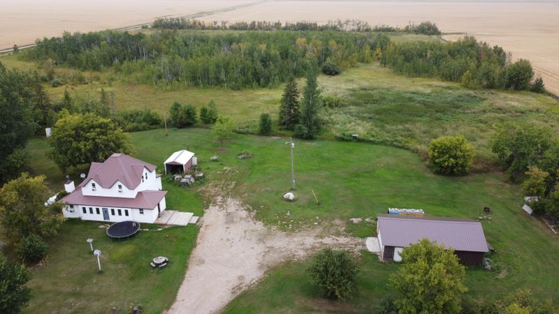 33278 290th Ave, Badger, MN 56714