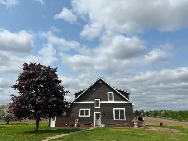 423 30th St, Clear Lake, WI 54005