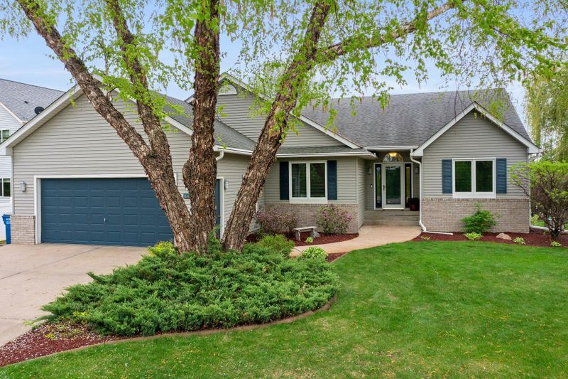 2950 Pauls Lake Rd S, Cambridge, MN 55008