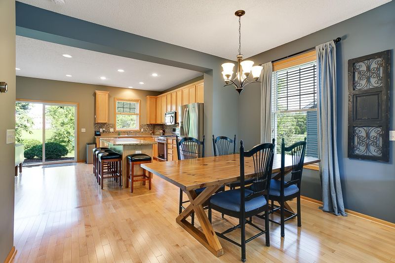 13215 Bronze Ct, Rosemount, MN 55068