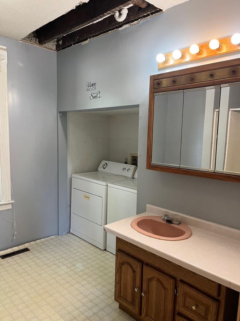 202 Main St S, Atwater, MN 56209