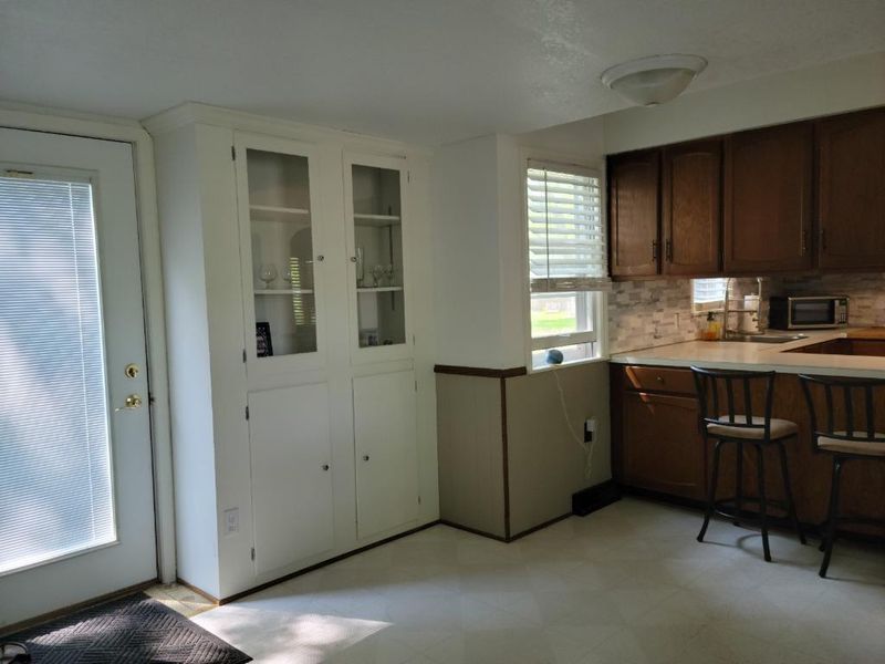 5345 Jackson Dr, Mounds View, MN 55112