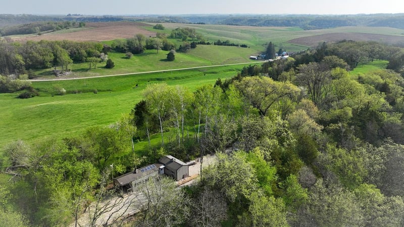 29638 Iris Rd, Fountain, MN 55935