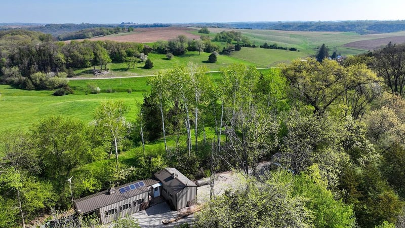 29638 Iris Rd, Fountain, MN 55935