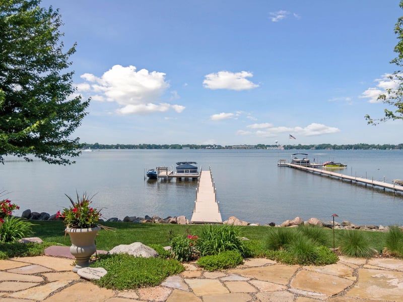 22598 Hayward Ave N, Forest Lake, MN 55025
