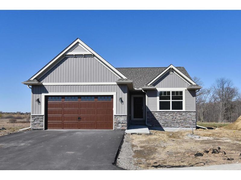 4673 Landmark Dr NE, Saint Michael, MN 55376