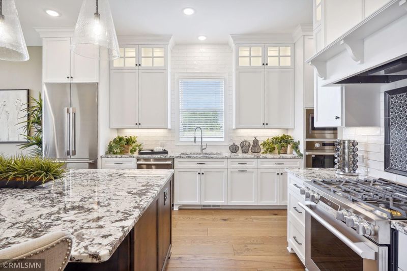 13727 Park Haven Trl, Prior Lake, MN 55372