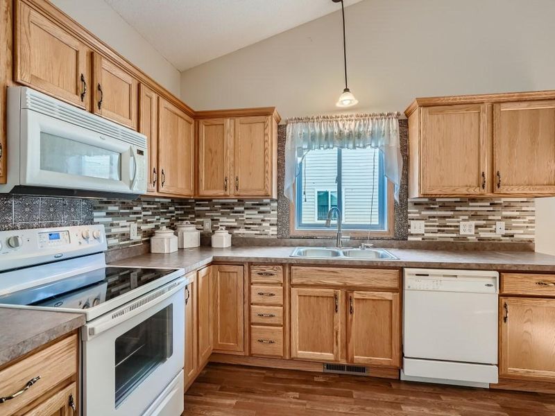 770 97th Ln NW, Coon Rapids, MN 55433