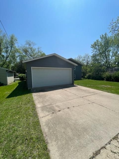 505 E Walnut St, Redwood Falls, MN 56283