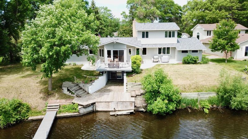 18565 Simonet Dr NW, Elk River, MN 55330