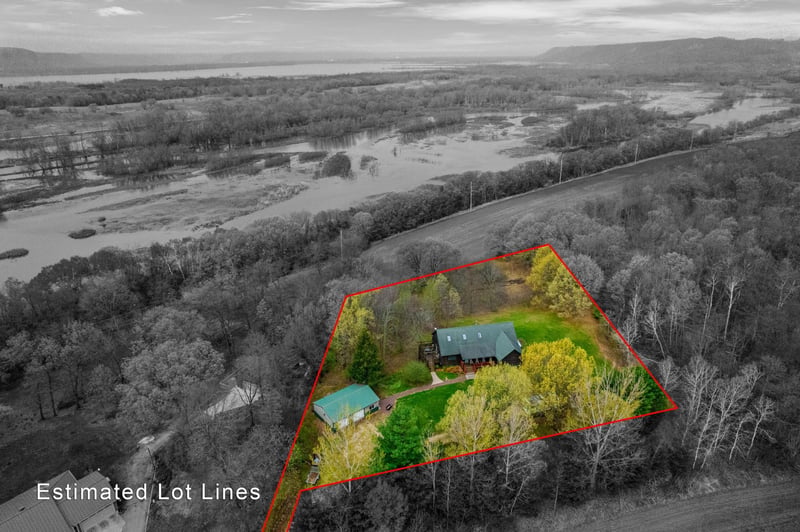 N15037 W Prairie Rd, Trempealeau, WI 54661