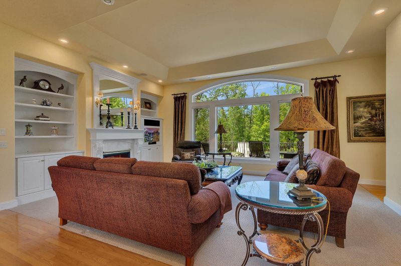 1716 Blackberry Cir, Sartell, MN 56377