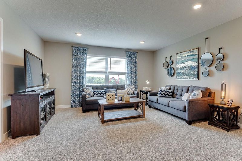 4628 Percheron Blvd, Chaska, MN 55318