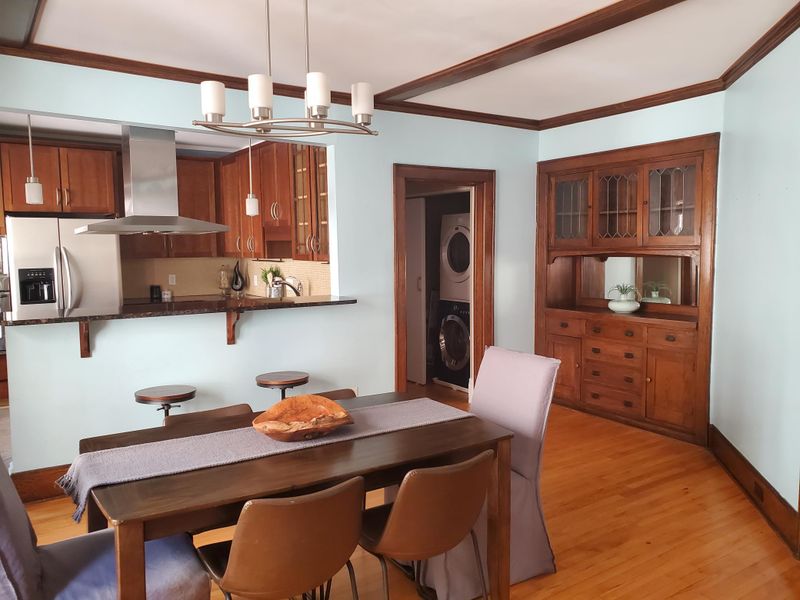 2011 Emerson Ave S #201, Minneapolis, MN 55405