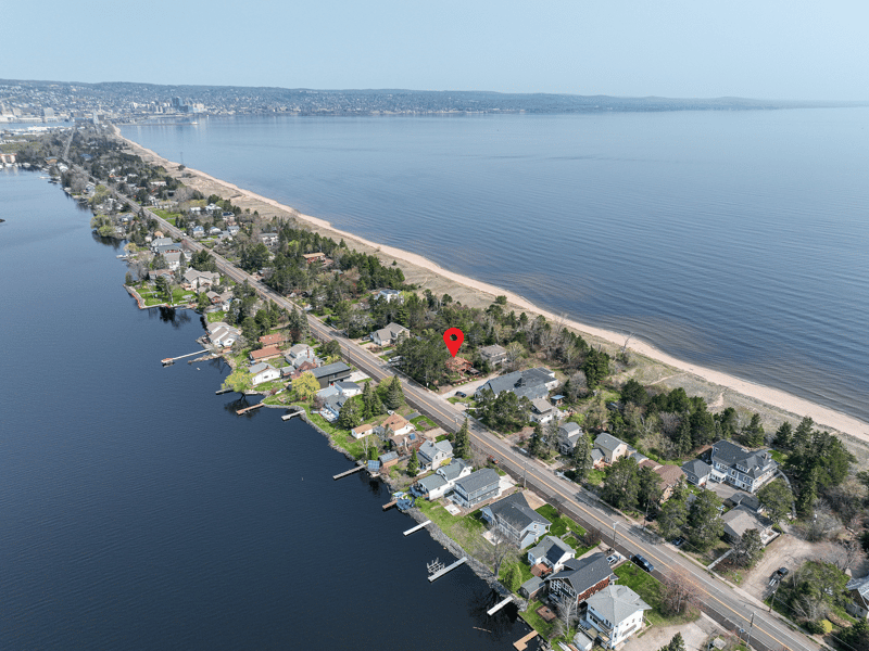 2740 Minnesota Ave, Duluth, MN 55802