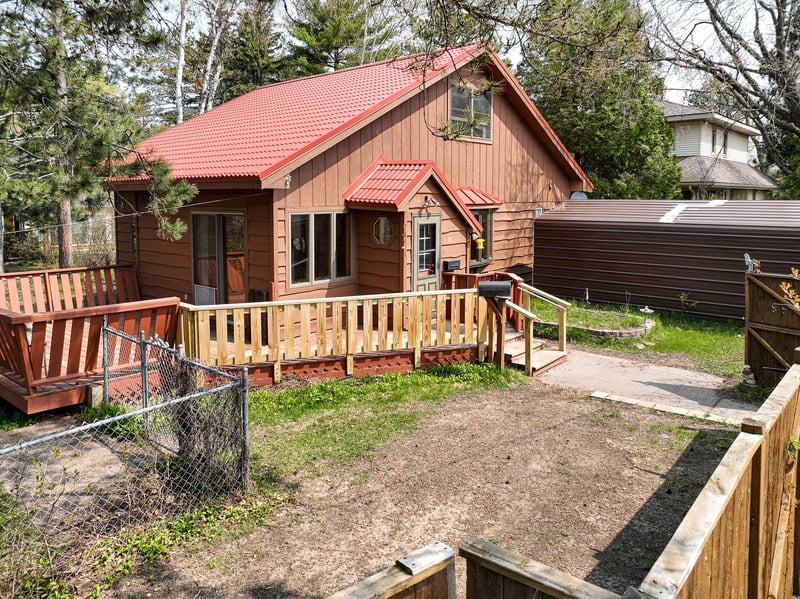 2740 Minnesota Ave, Duluth, MN 55802