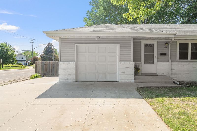 2701 Jersey Ave N, Crystal, MN 55427