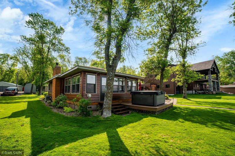 50856 Lakeview Dr, Rush City, MN 55069